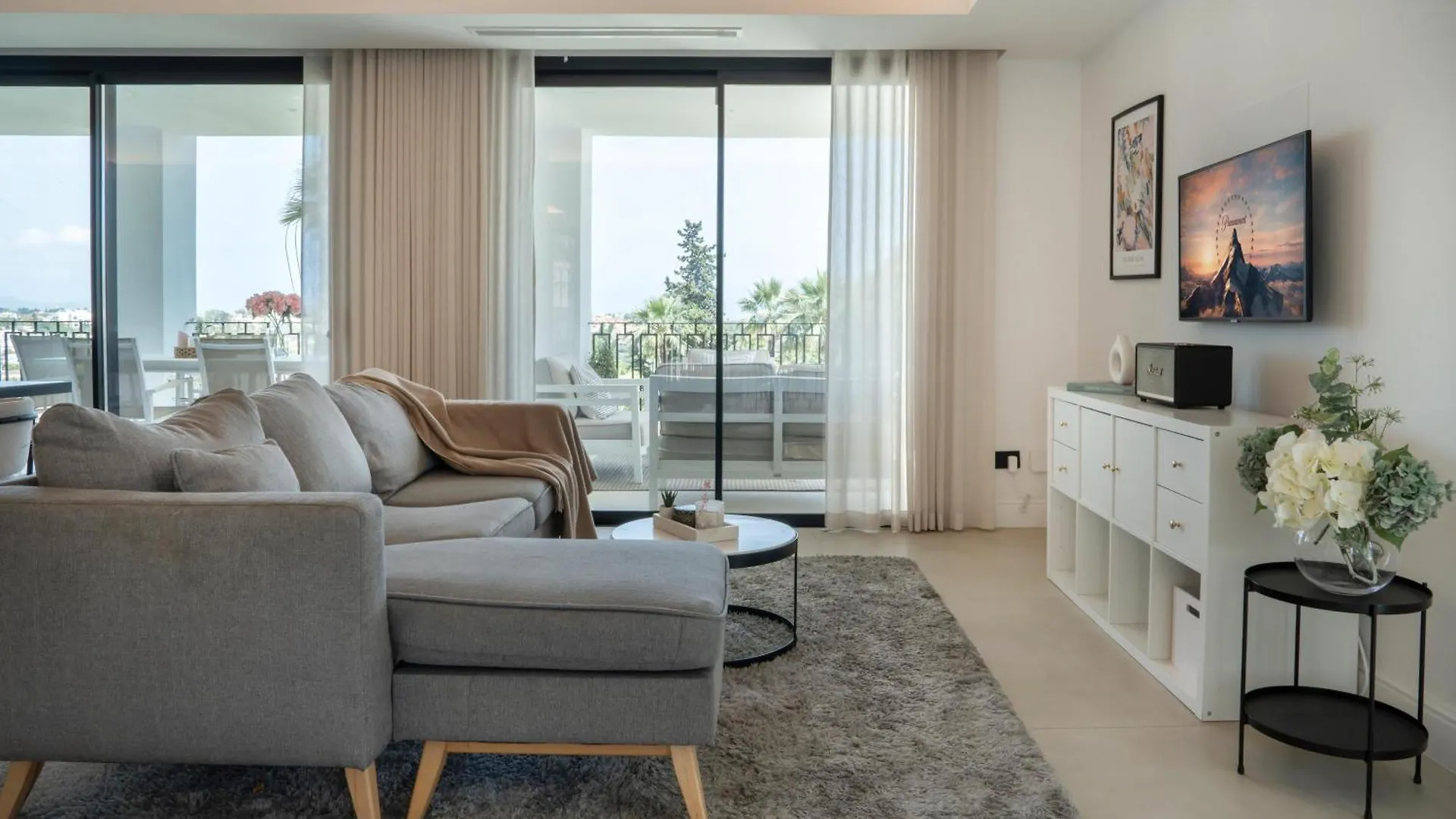 Exquisite 5 Bdrm Luxury Villa W Gym, Bbq, And Pool Marbella Španělsko