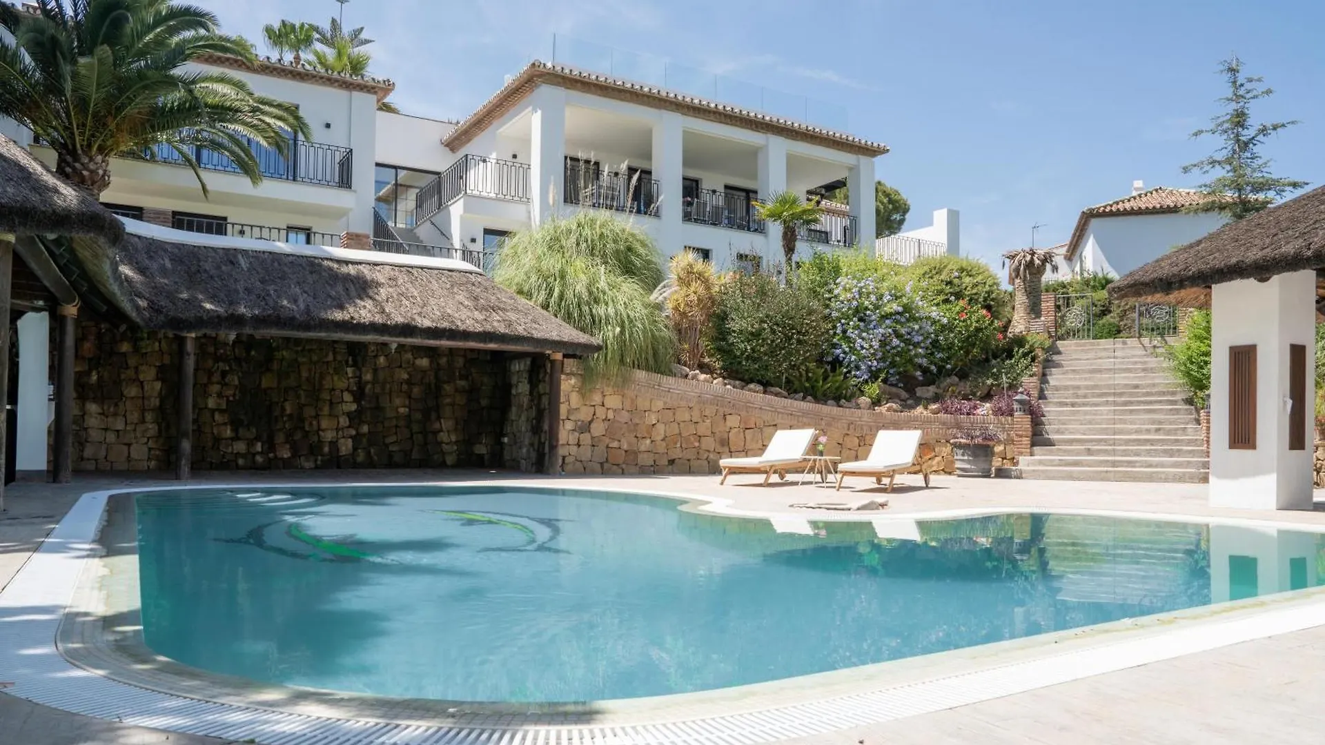 Apartment Exquisite 5 Bdrm Luxury Villa W Gym, Bbq, And Pool Marbella Spain