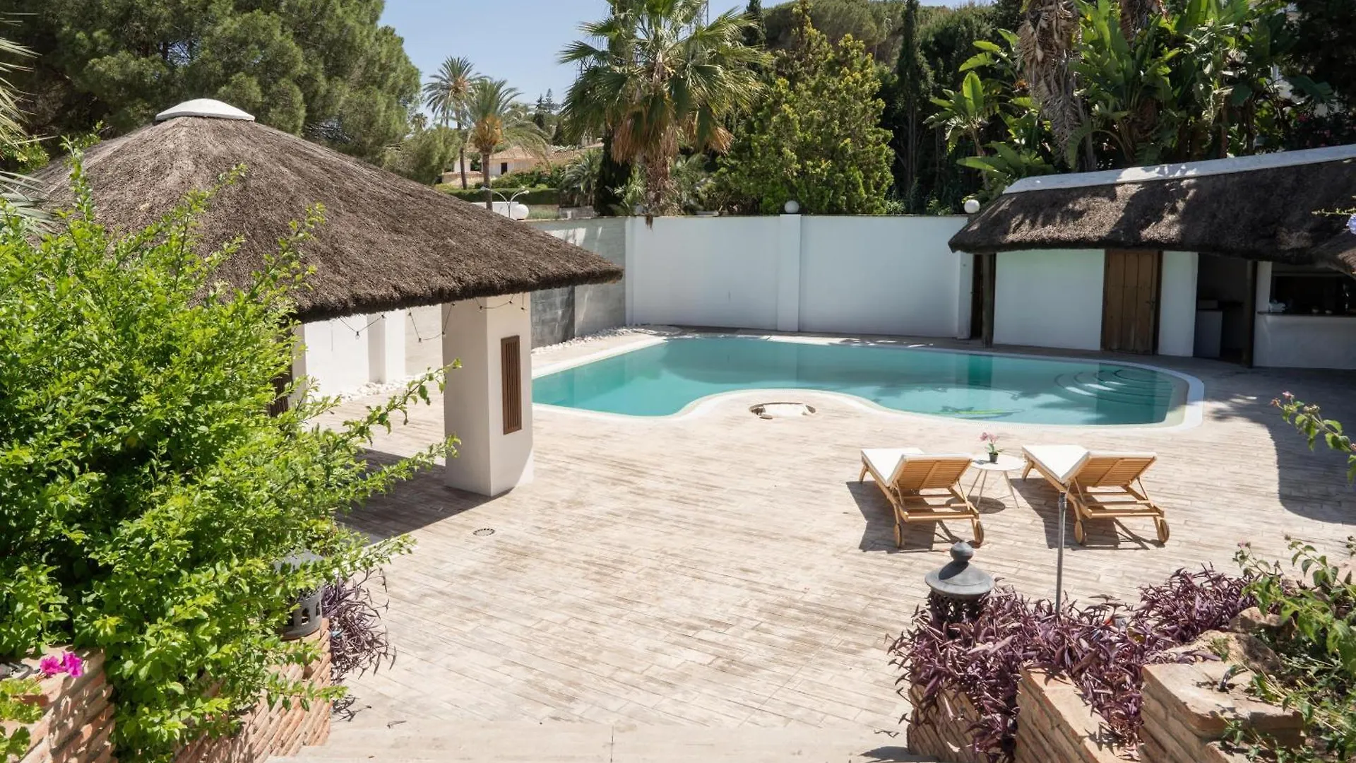 Exquisite 5 Bdrm Luxury Villa W Gym, Bbq, And Pool Marbella Spain